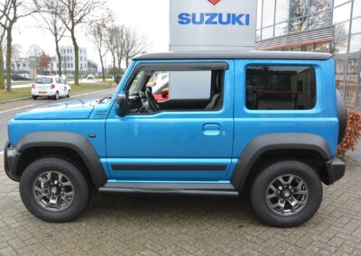 Suzuki 4x4 Outdoor Showroom