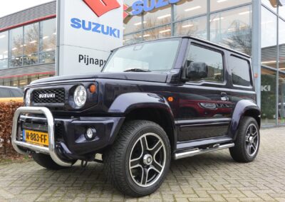 Suzuki 4x4 Outdoor Showroom