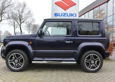 Suzuki 4x4 Outdoor Showroom