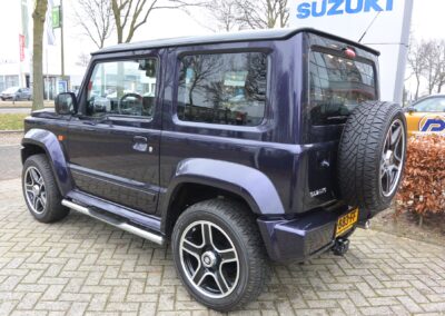 Suzuki 4x4 Outdoor Showroom