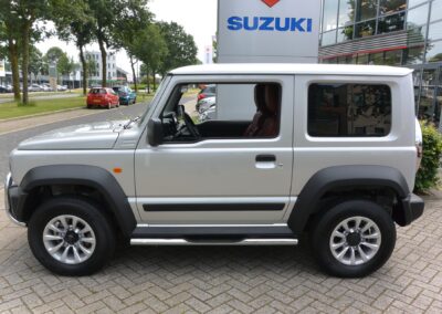 Suzuki 4x4 Outdoor Showroom