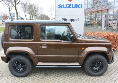 Suzuki 4x4 Outdoor Showroom