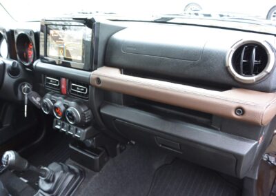 Suzuki 4x4 Outdoor Showroom